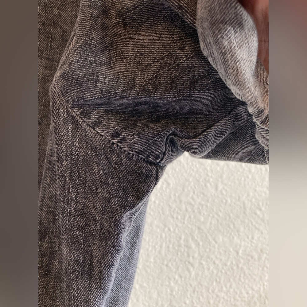 LuLaRoe Ashton Gray Wash Denim Dress Size XS Button Front Pockets - Picture 6 of 11